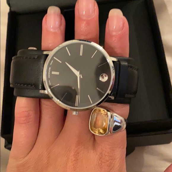 Movado Museum Classic - Black Leather band. - Picture 7 of 8